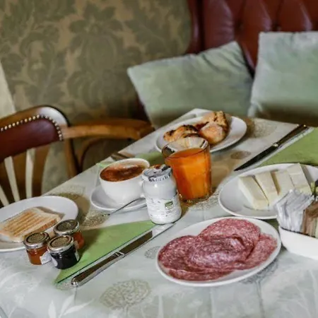 알베르고 알라 포스타 호텔